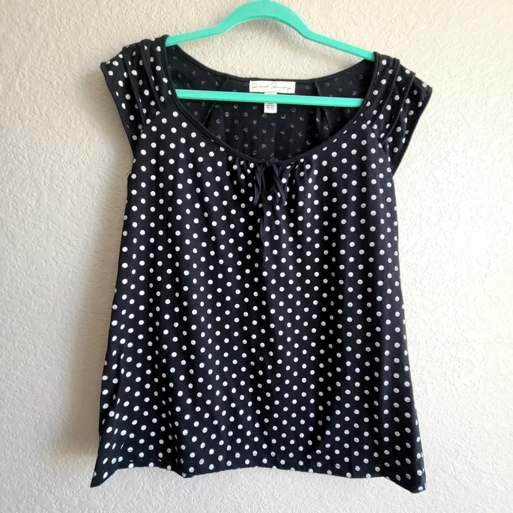 French Connection cap sleeve stretchy black & white polka dots, size medium top